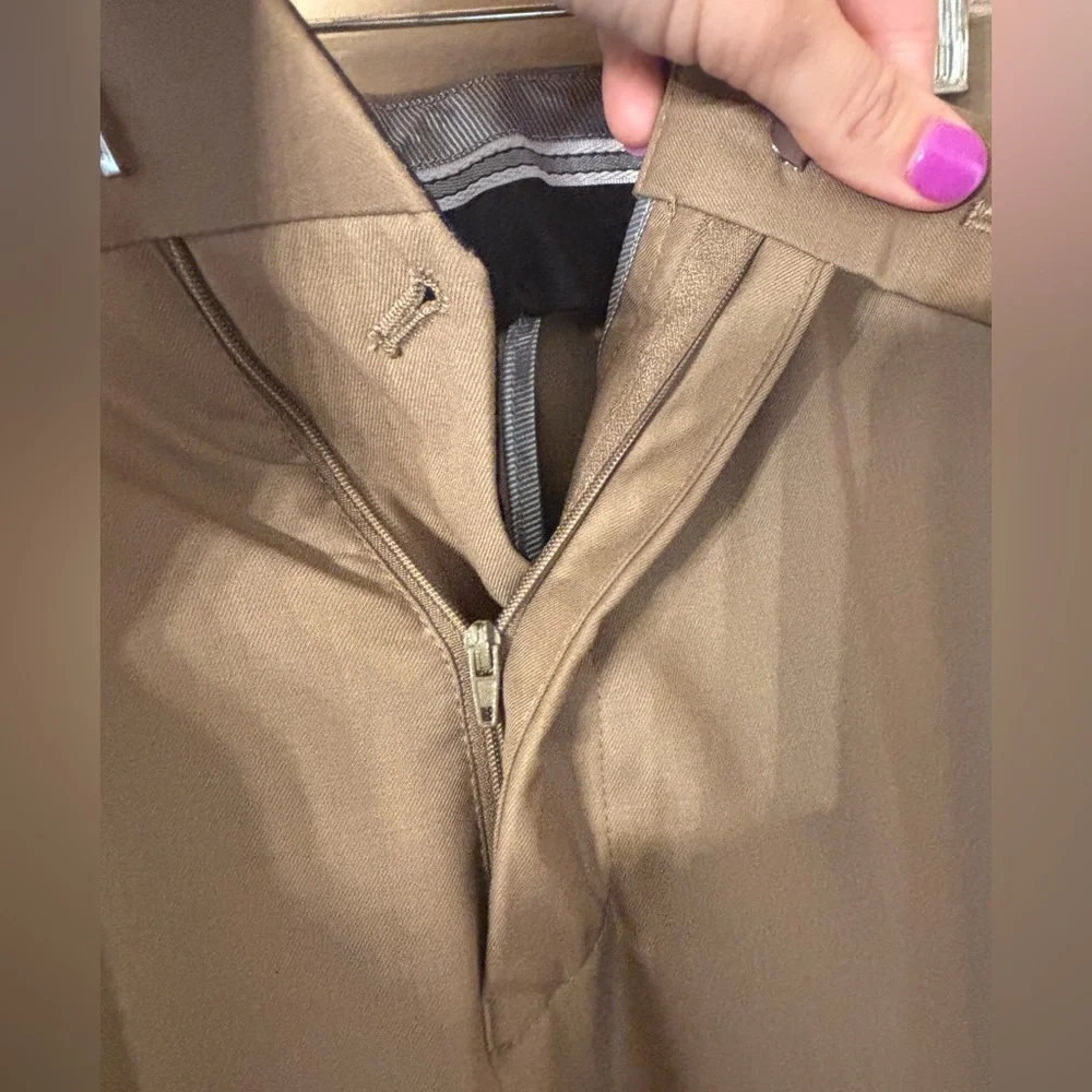 NWT men’s Vinci Philosophy dress pants 40x32 KHAKI ON-900 - Picture 4 of 13